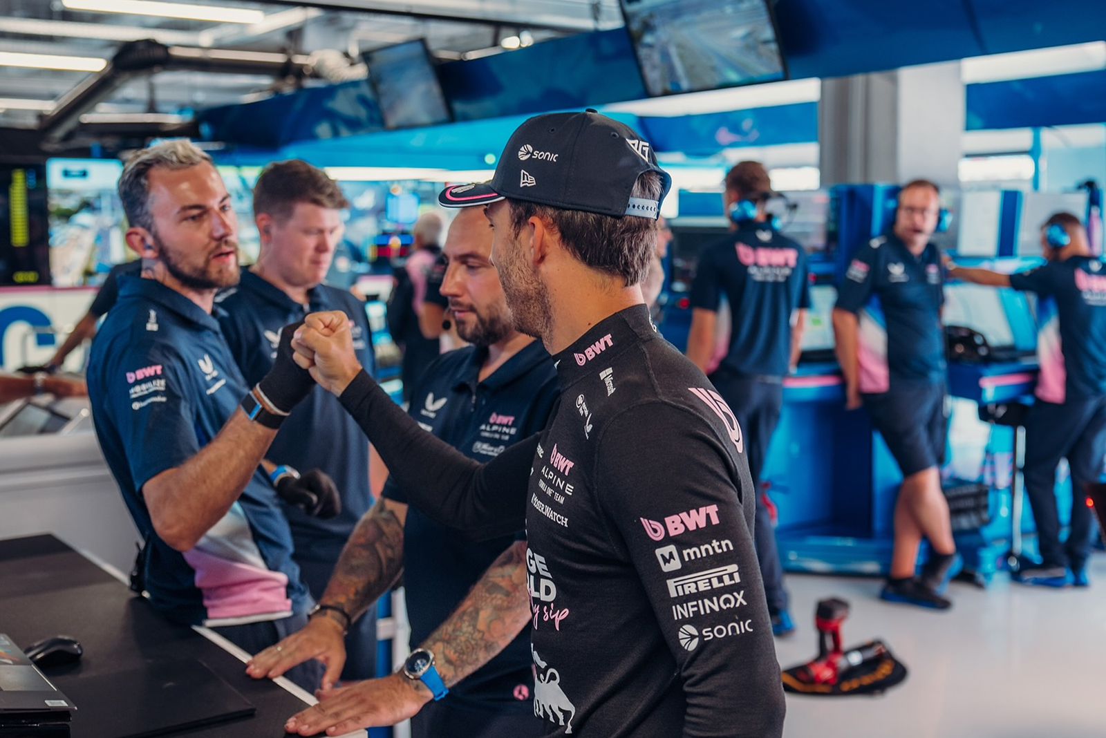 alpine_00002044_00172_2x-1